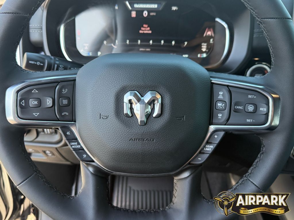 New 2026 Diamond Black Crystal Pearlcoat Ram Laramie image 14