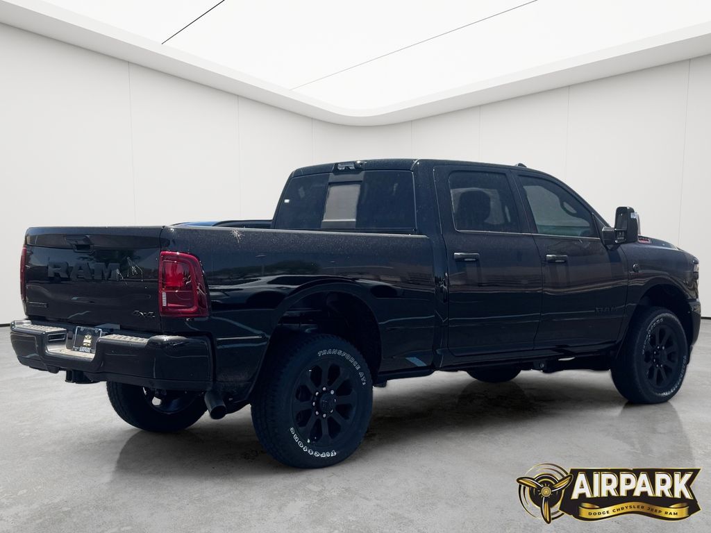 New 2026 Diamond Black Crystal Pearlcoat Ram Big Horn image 4