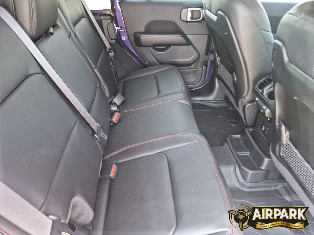 New 2026 Reign Jeep Rubicon image 14
