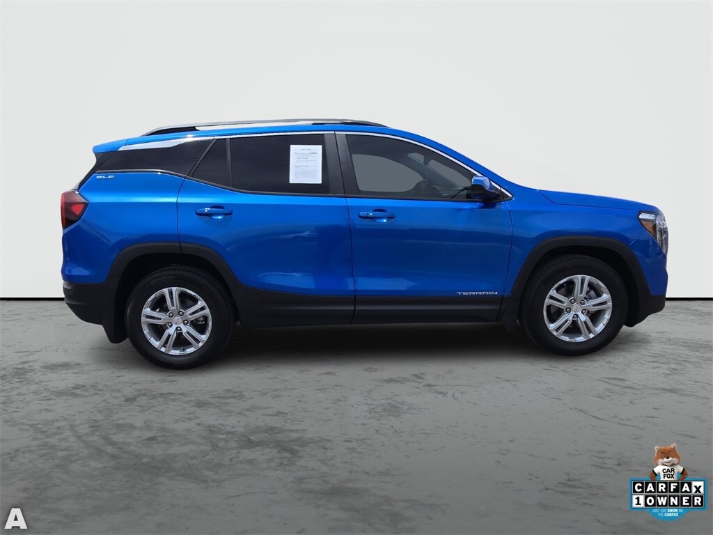 Image 7 of 2024 GMC Terrain SLE SUV
