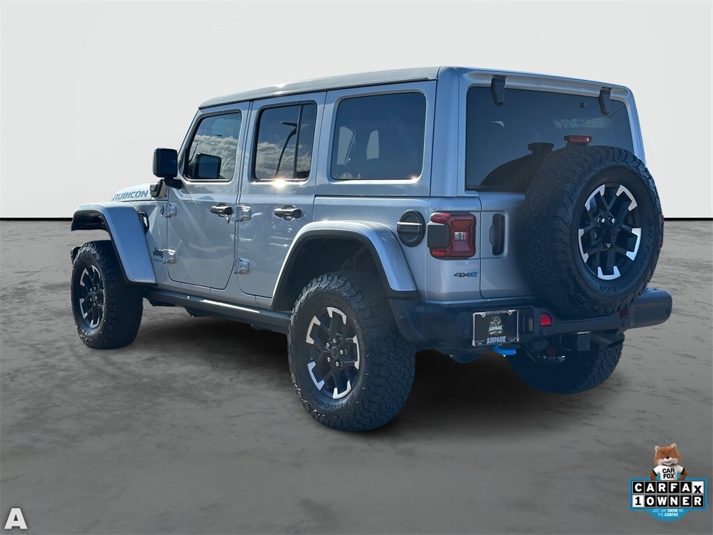 2024 Jeep Wrangler Rubicon 4xe photo 4