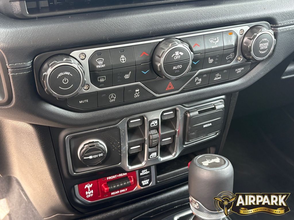 New 2026 Reign Jeep Rubicon image 18