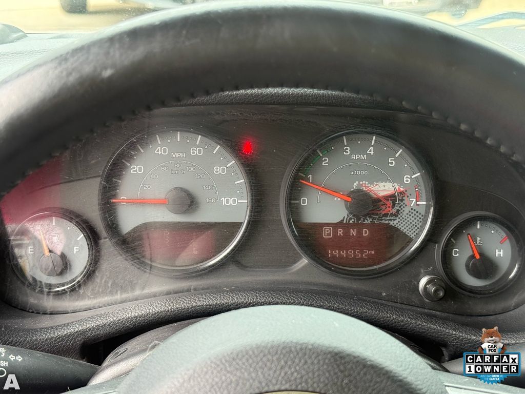 Used 2016 Bright White Clearcoat Jeep Unlimited Sahara image 18