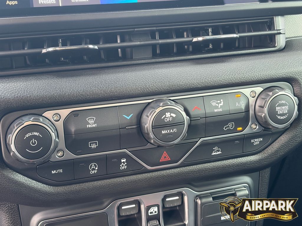 New 2026 Hydro Blue Pearlcoat Jeep Sport image 25