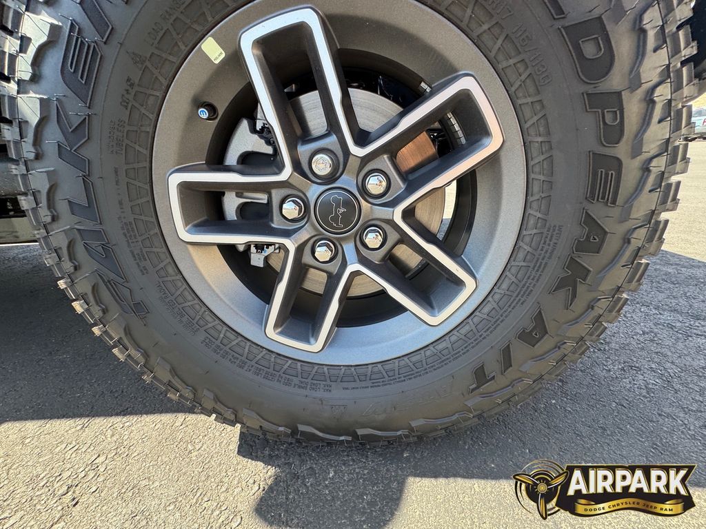 New 2026 Black Jeep Mojave image 10