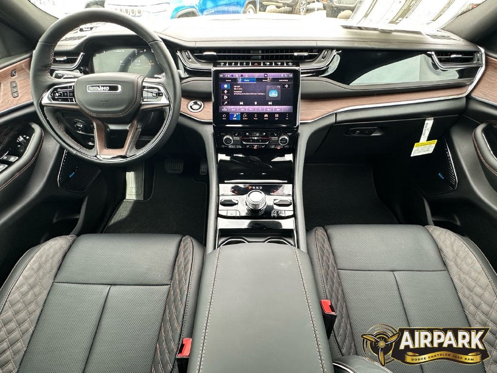 2025 Jeep Grand Cherokee Summit - Photo 14