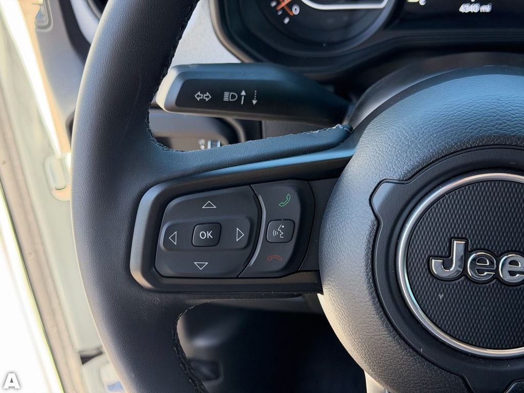 Used 2025 Bright White Clearcoat Jeep Sport S image 21