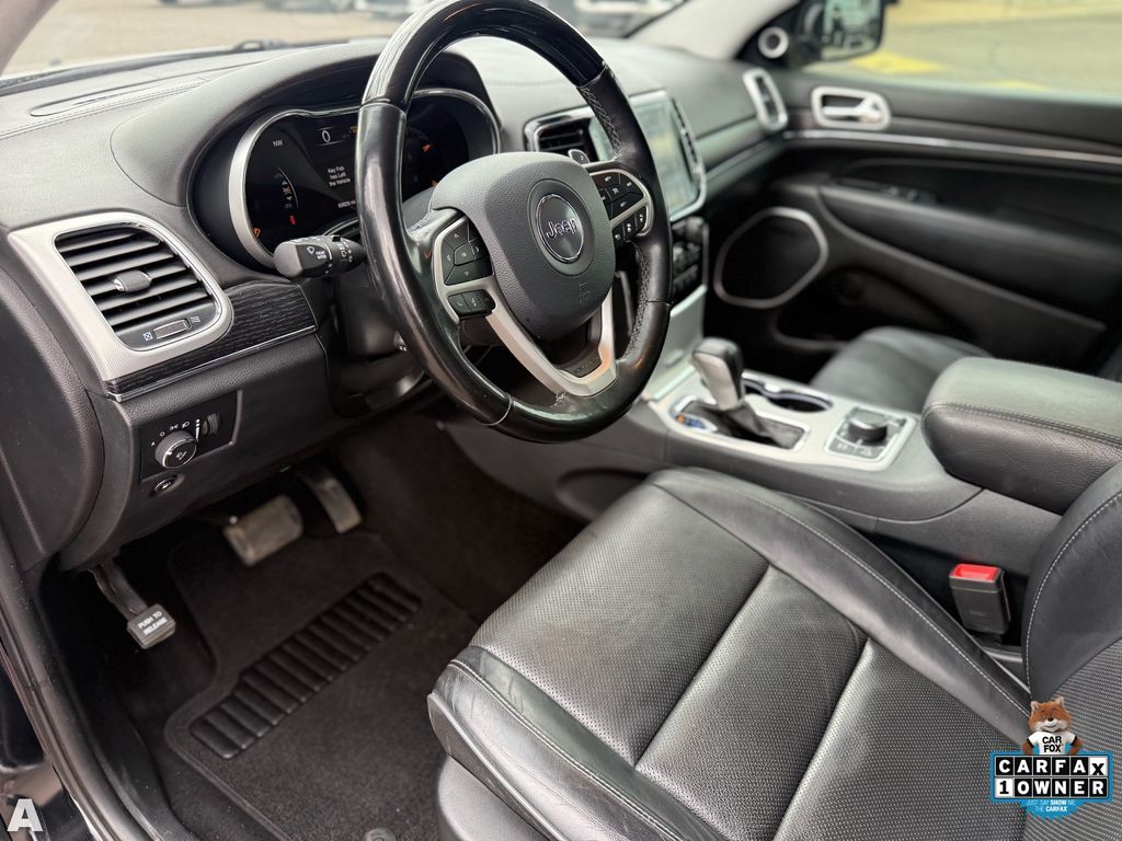 Used 2020 Diamond Black Crystal Pearlcoat Jeep Summit image 11