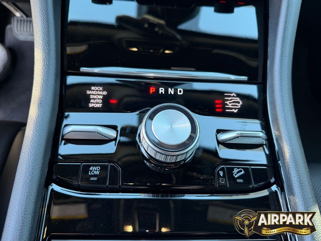 New 2025 Bright White Jeep Overland image 21