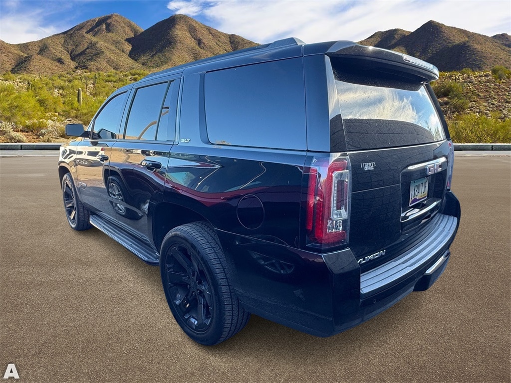 2020 Gmc Yukon SLT photo 2