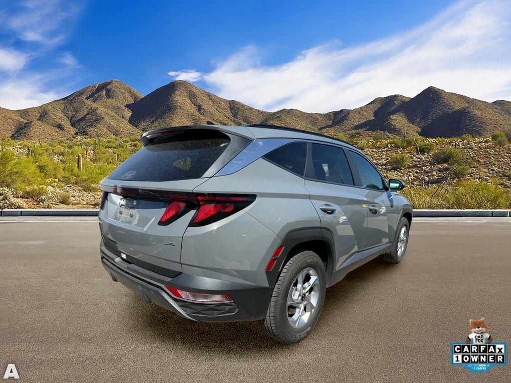 Used 2024 Gray Hyundai SEL image 4