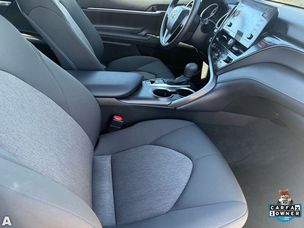 Used 2023 White Toyota LE image 30