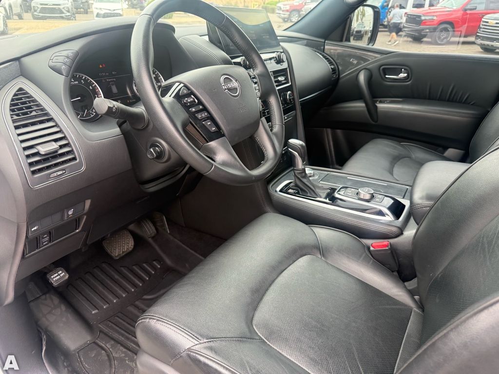 Used 2022 Aspen White Tricoat Nissan SL image 11