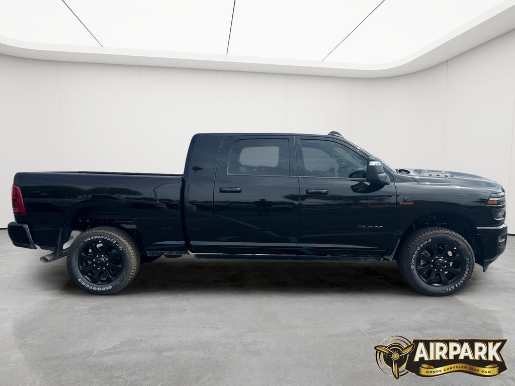 New 2026 Diamond Black Crystal Pearlcoat Ram Laramie image 3