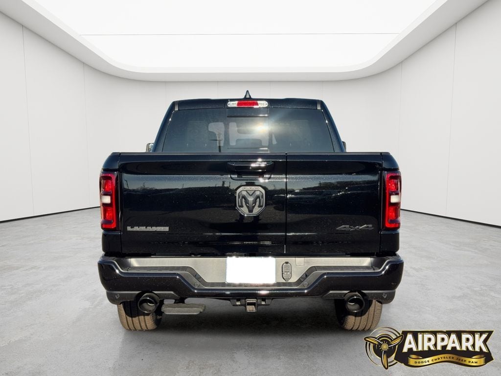 New 2026 Diamond Black Crystal Pearlcoat Ram Laramie image 5