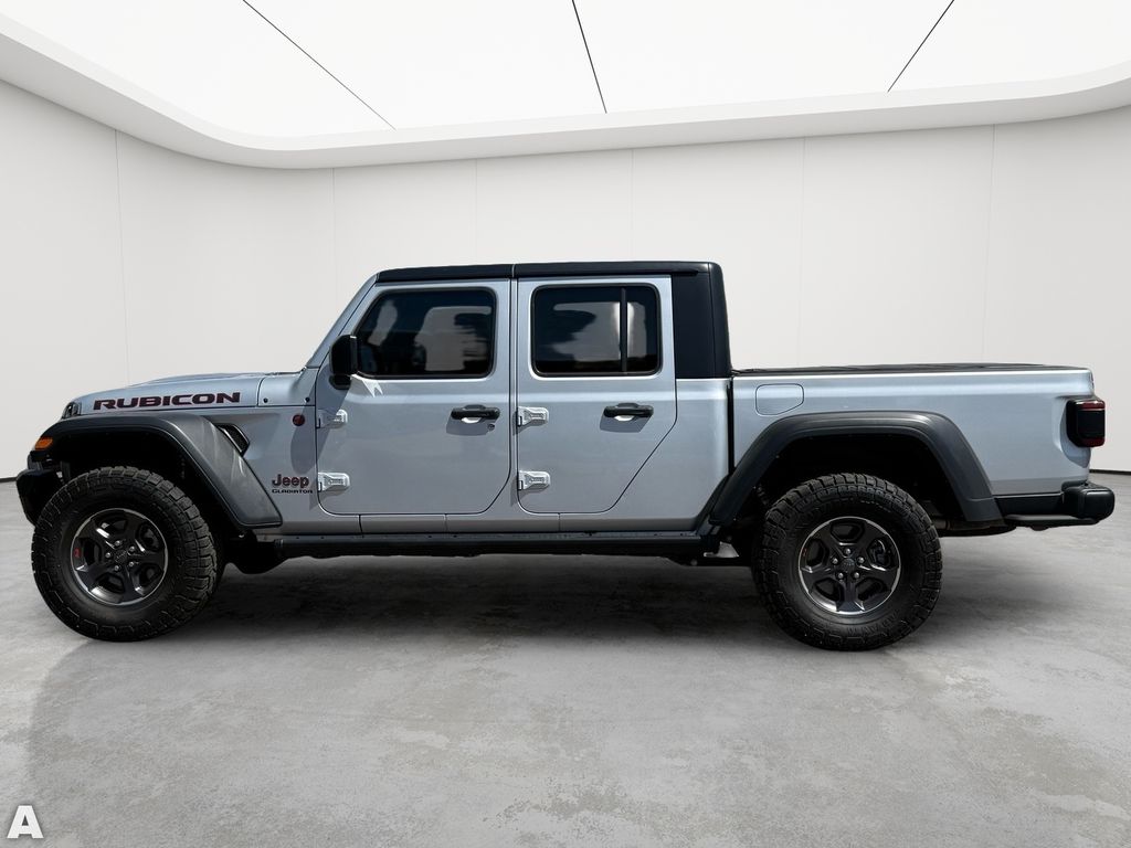 Used 2022 Silver Zynith Clearcoat Jeep Rubicon image 3
