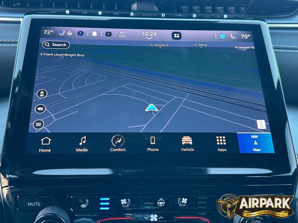 New 2025 Silver Zynith Jeep Overland image 20