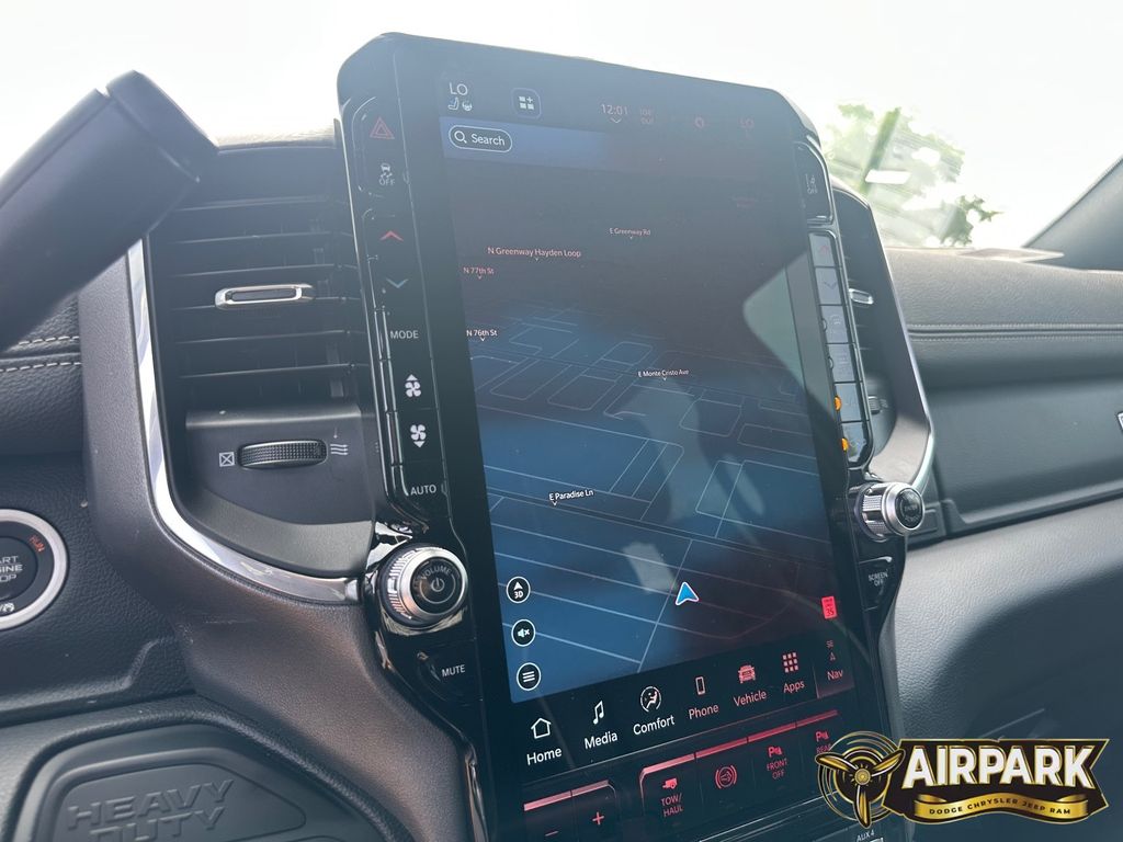 New 2026 Diamond Black Crystal Pearlcoat Ram Laramie image 18