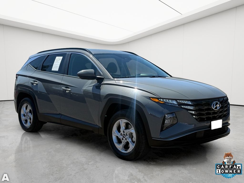 Used 2024 Gray Hyundai SEL image 9