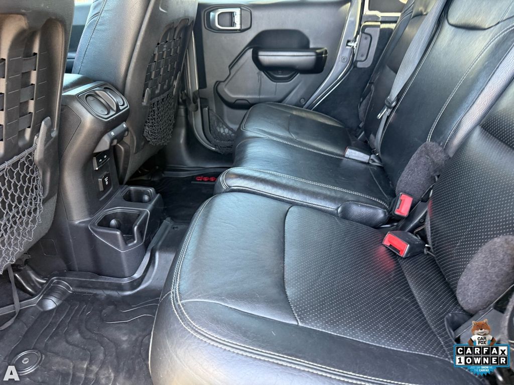 Used 2019 Sting-Gray Clearcoat Jeep Unlimited Rubicon image 26