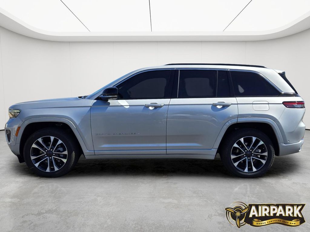 New 2025 Silver Zynith Jeep Overland image 7