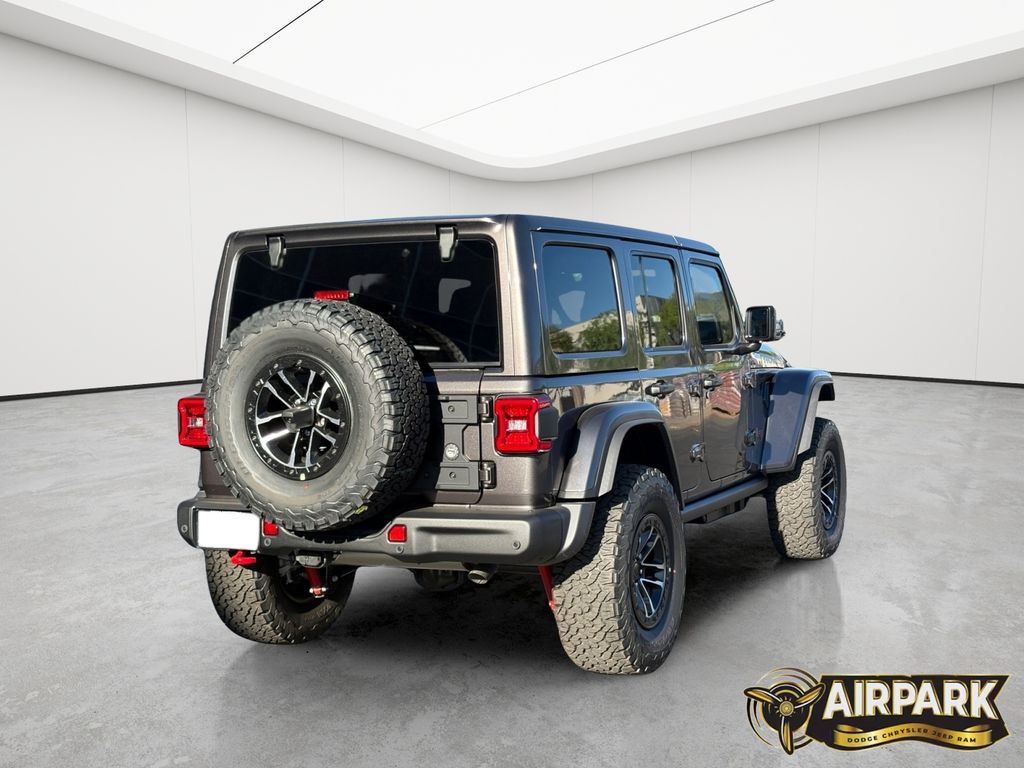 New 2026 Granite Crystal Jeep Rubicon image 4