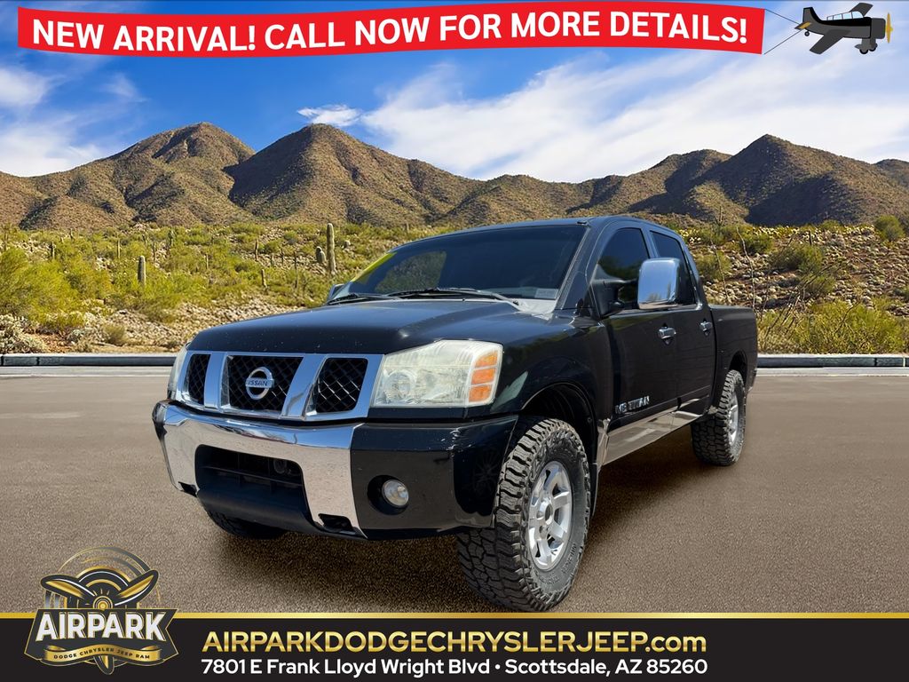 Black 2007 Nissan Titan Crew Cab LE 4WD Pickup Truck Four-Wheel Drive Automatic