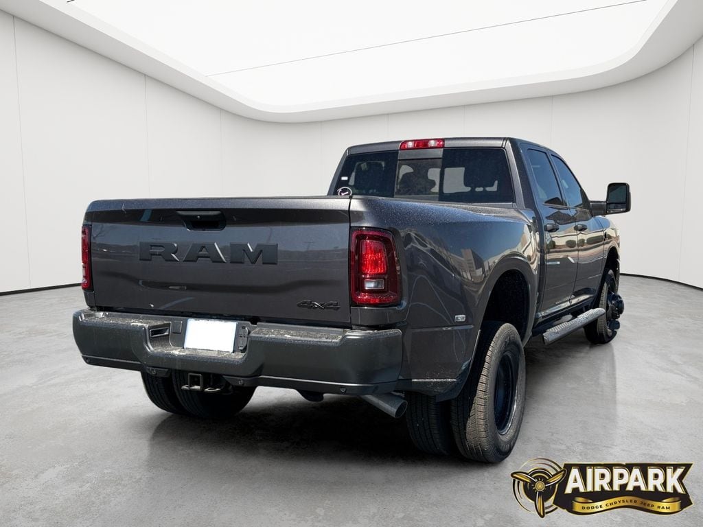 New 2026 Granite Crystal Ram Tradesman image 4