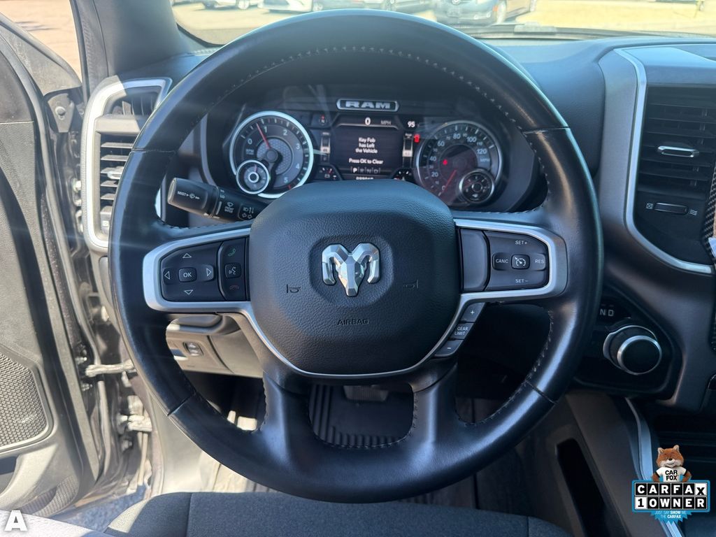 Used 2022 Granite Crystal Metallic Clearcoat Ram Big Horn/Lone Star image 15
