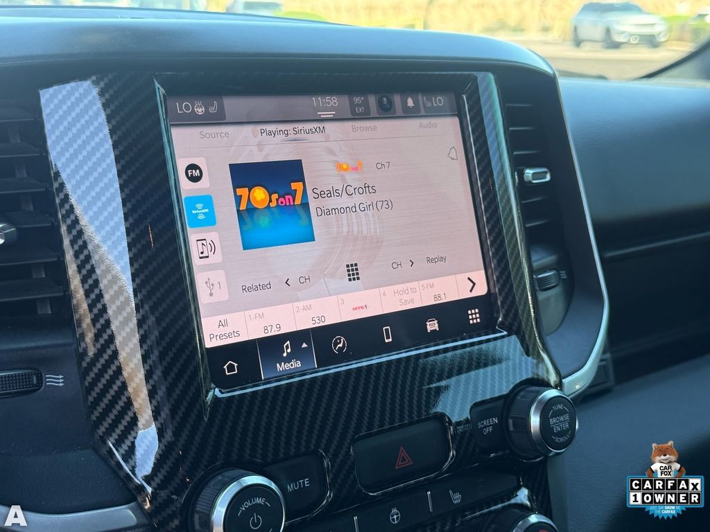 Used 2022 Granite Crystal Metallic Clearcoat Ram Big Horn/Lone Star image 20