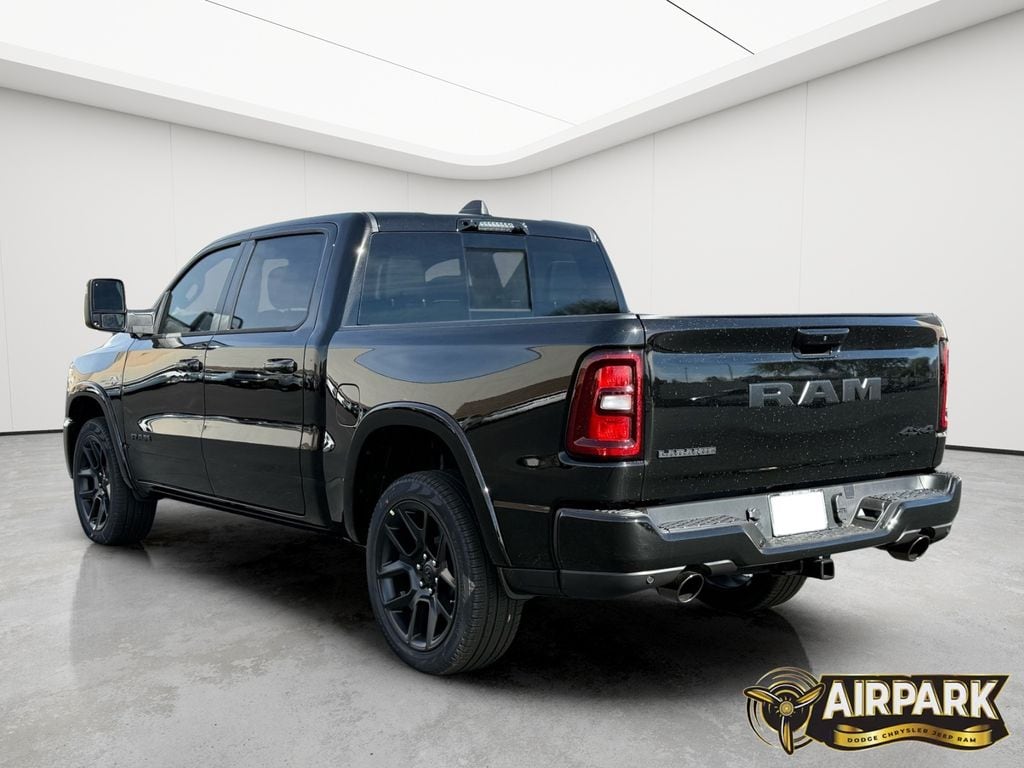 New 2026 Diamond Black Crystal Pearlcoat Ram Laramie image 7