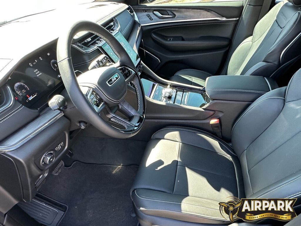 New 2025 Bright White Jeep Overland image 17