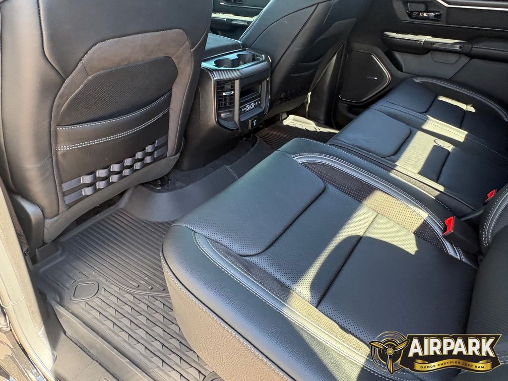 New 2026 Diamond Black Crystal Pearlcoat Ram RHO image 13