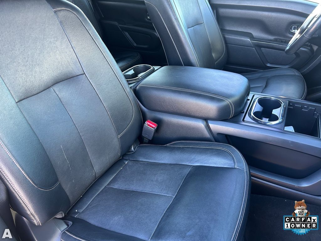 Used 2019 Gun Metallic Nissan SL image 11