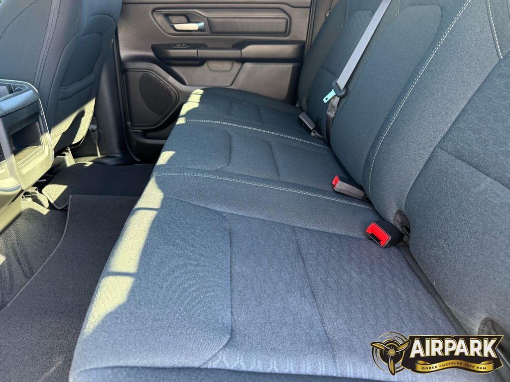 New 2026 Diamond Black Crystal Pearlcoat Ram Tradesman image 23