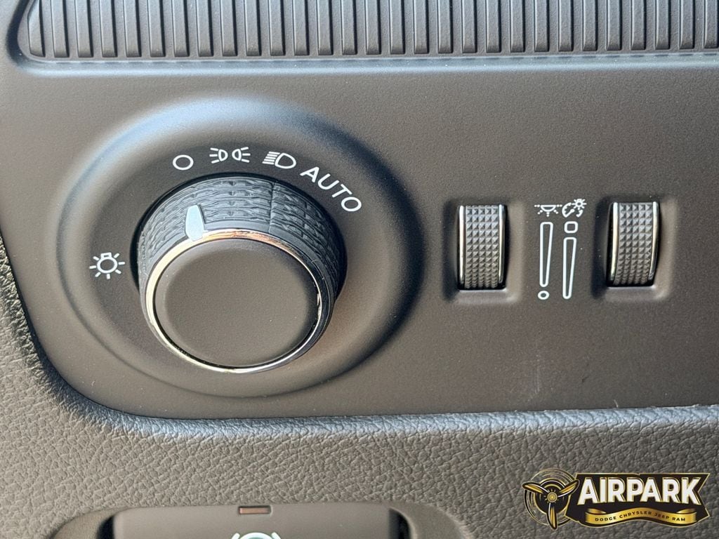 New 2026 High Gloss Black Jeep Base image 19