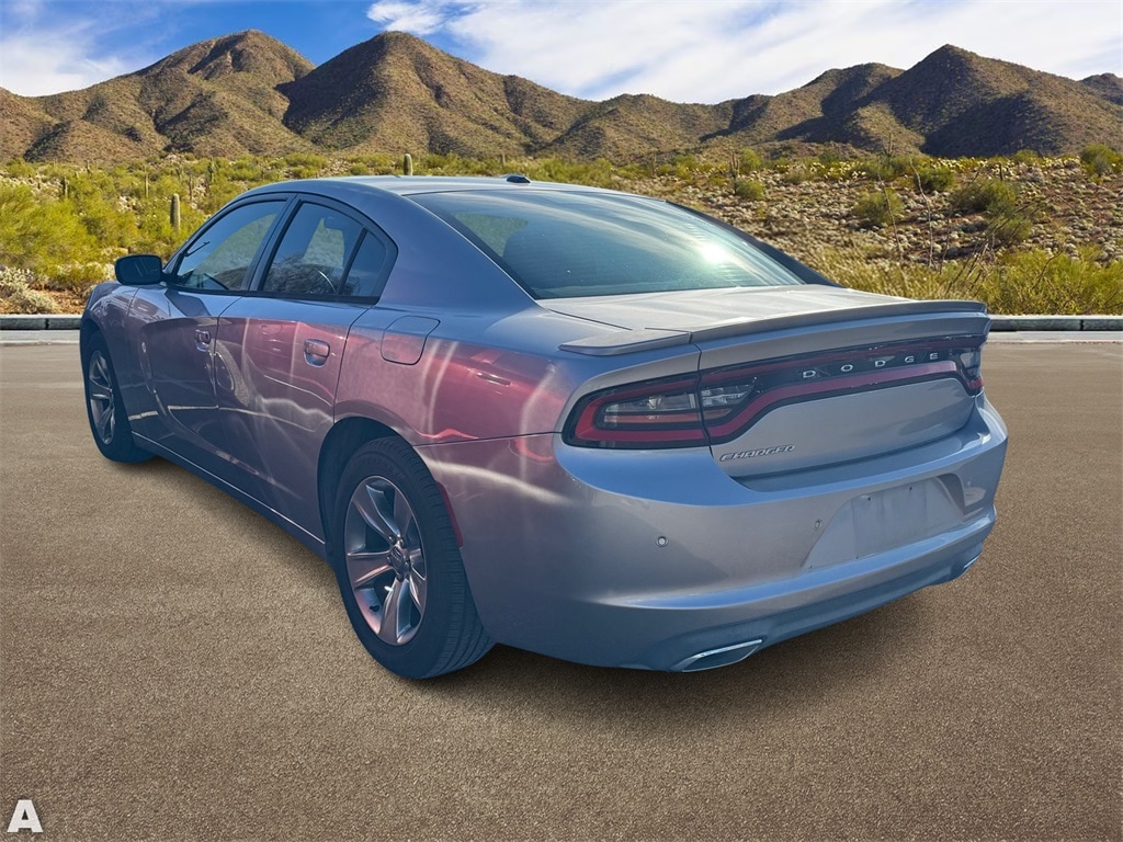 Used 2015 Dodge Charger SE Sedan