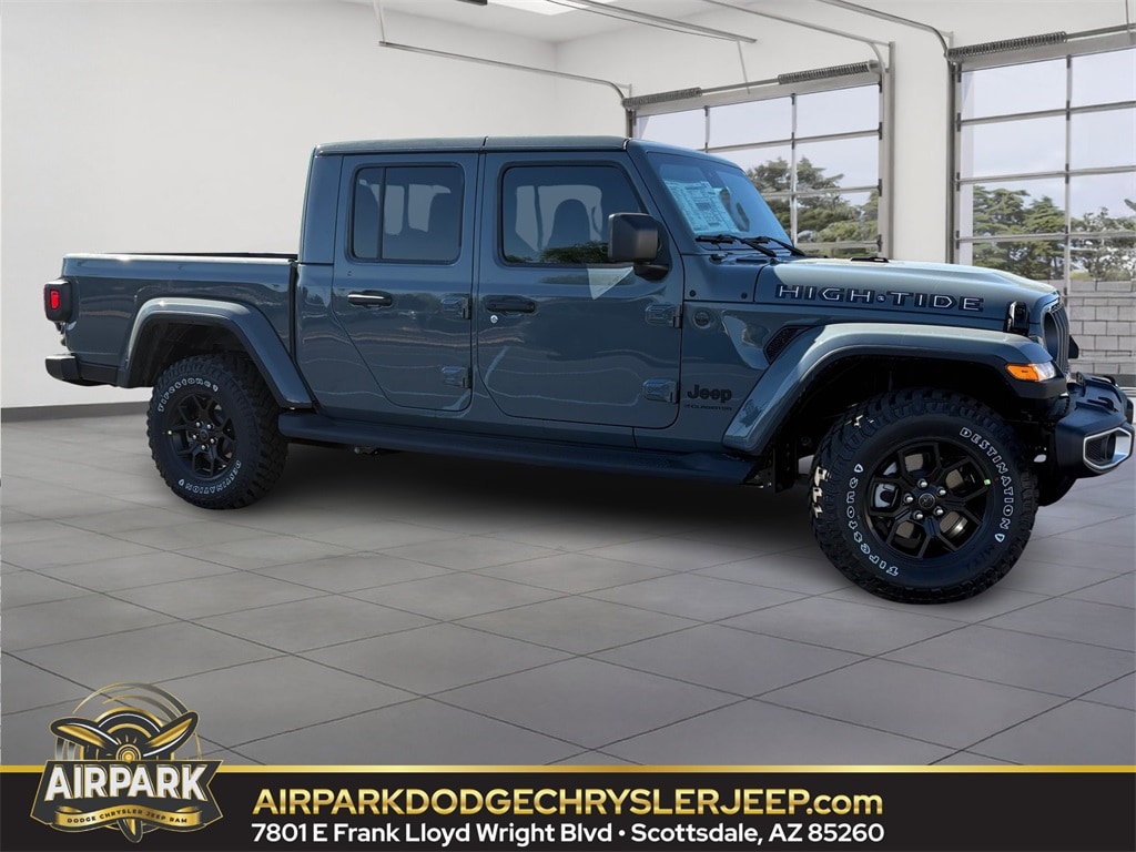 2025 Jeep Gladiator High Tide's photo