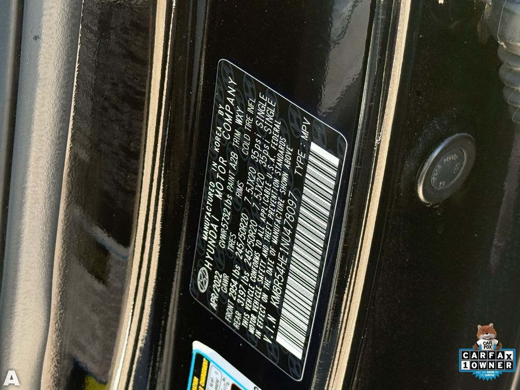 Used 2022 Abyss Black Pearl Hyundai Limited image 33