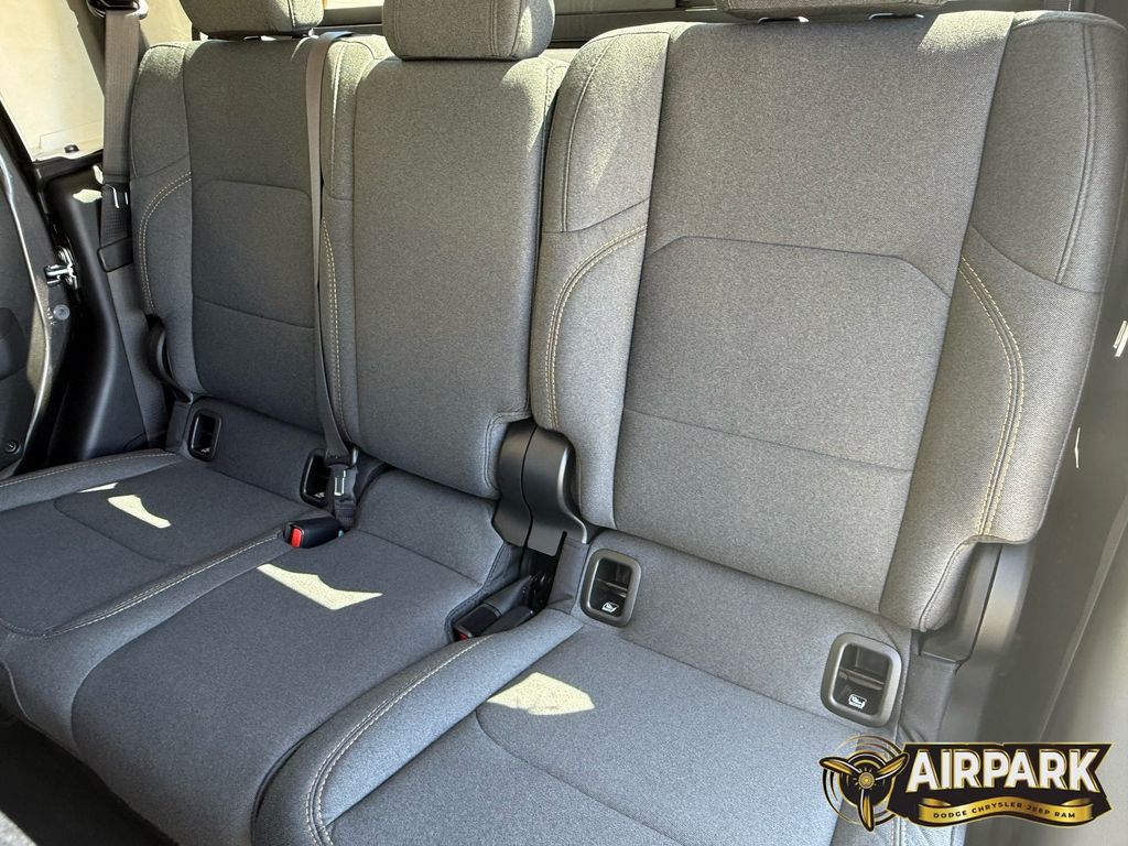 New 2025 Granite Crystal Jeep Sport image 15