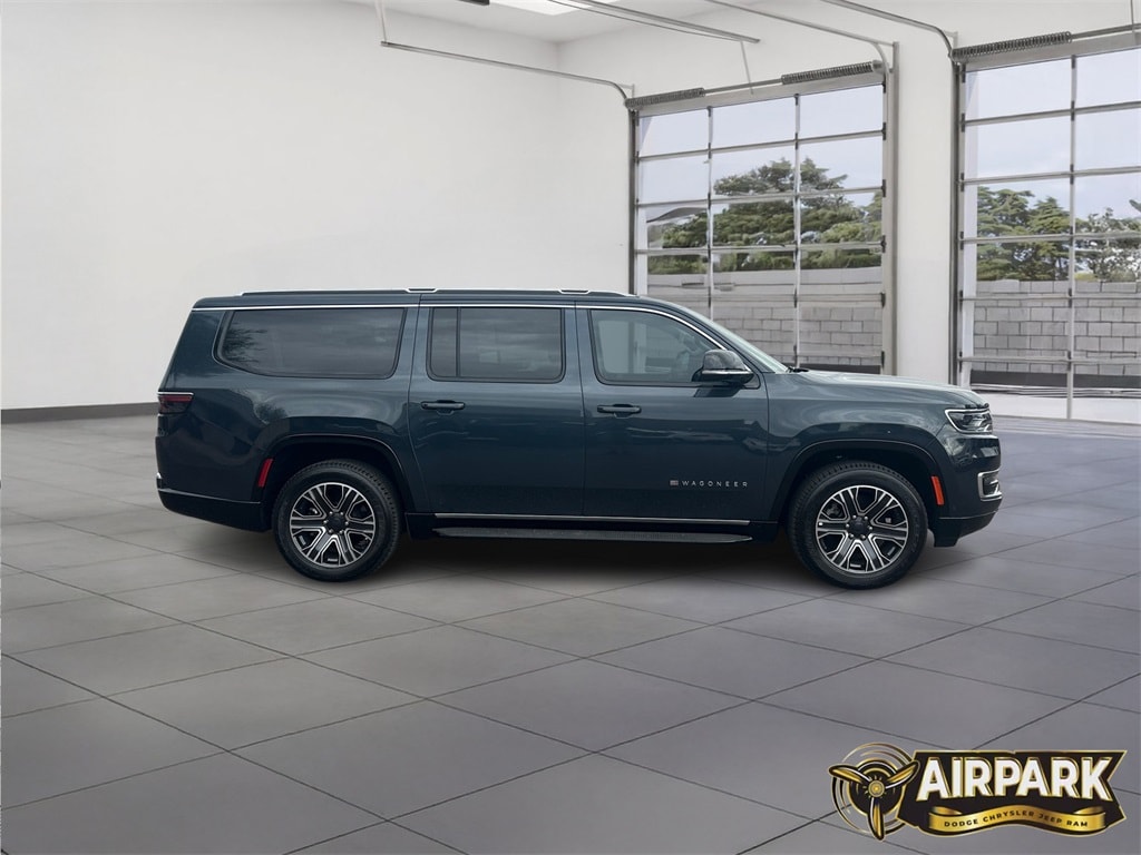 New 2024 Jeep Wagoneer L Base Sport Utility
