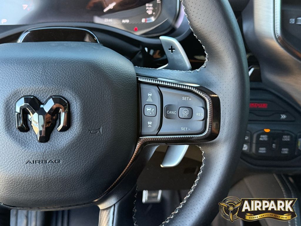 New 2026 Diamond Black Crystal Pearlcoat Ram RHO image 20