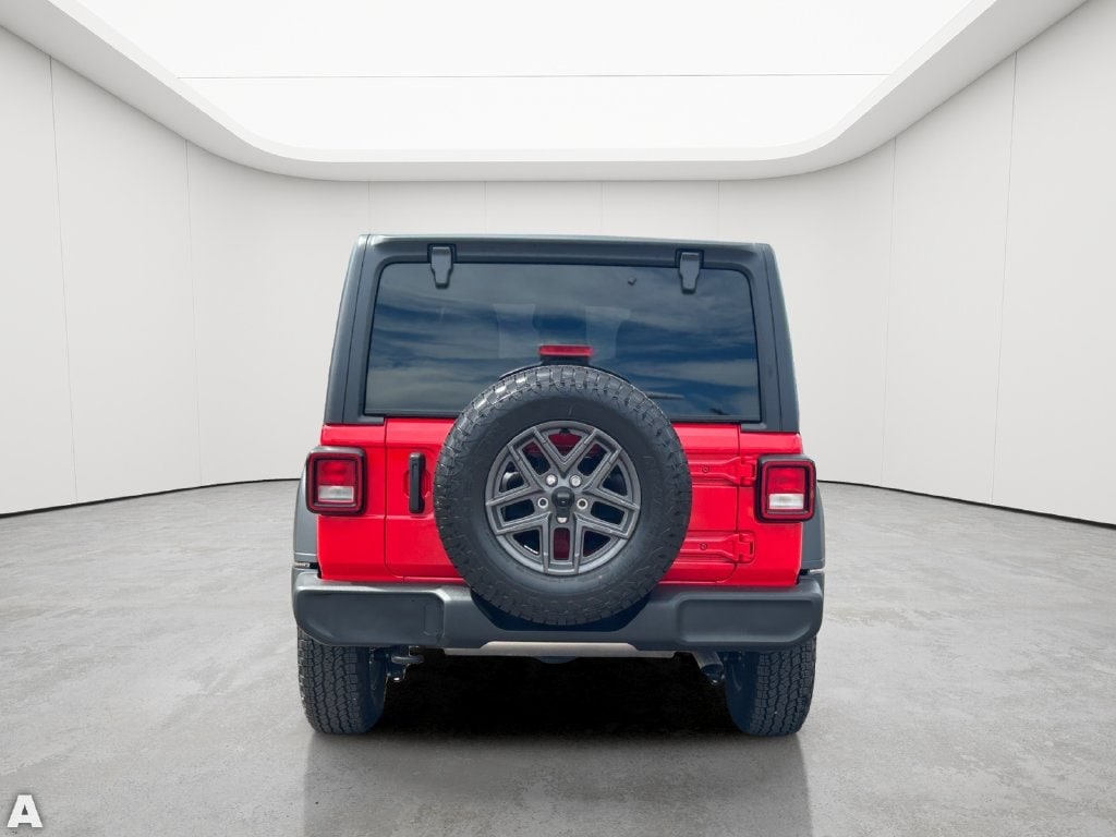 Used 2026 Firecracker Red Clearcoat Jeep Sport S image 9