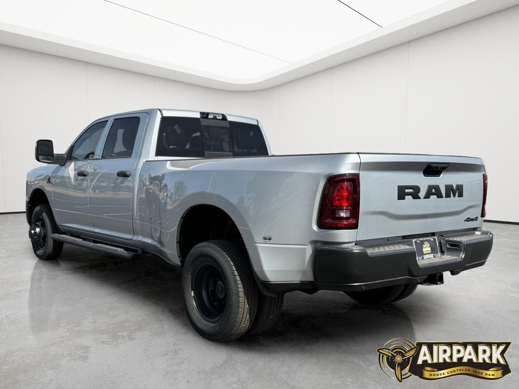 New 2026 Silver Zynith Ram Tradesman image 7
