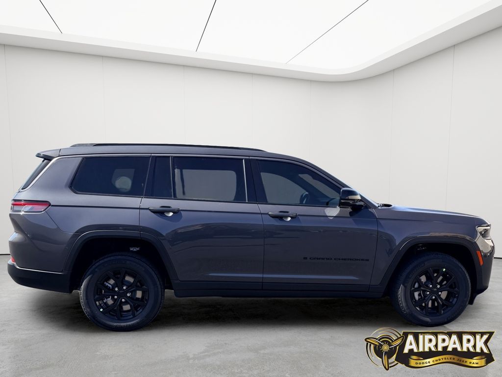 New 2026 Baltic Gray Jeep Laredo image 3