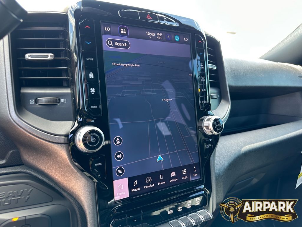 New 2025 Bright White Ram Tradesman image 19