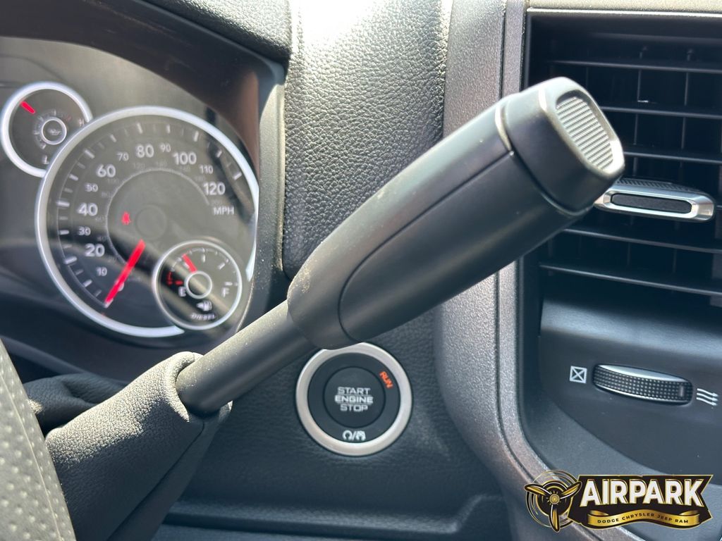 New 2026 Silver Zynith Ram Tradesman image 19