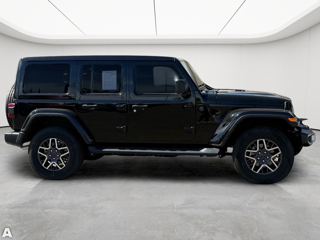 Used 2025 Black Clearcoat Jeep Sahara image 8