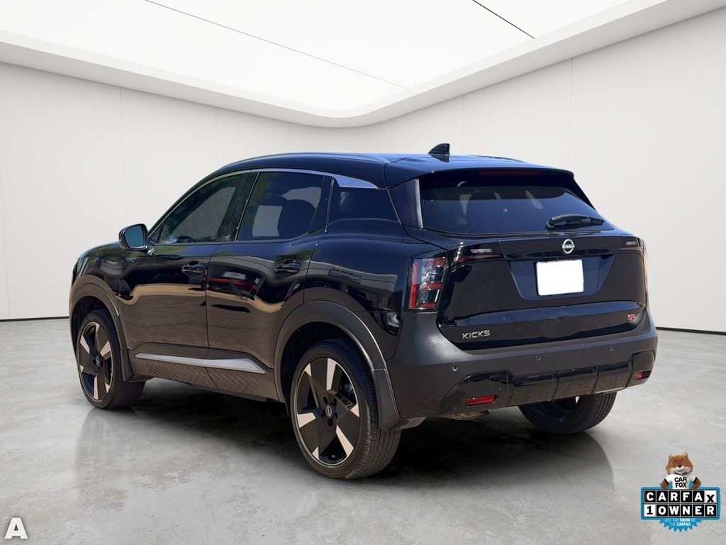 Used 2025 Nissan Kicks SR SUV