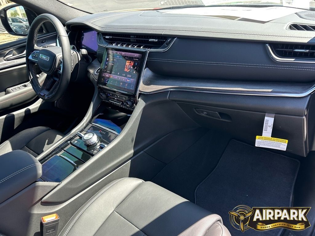 New 2025 Bright White Jeep Overland image 13